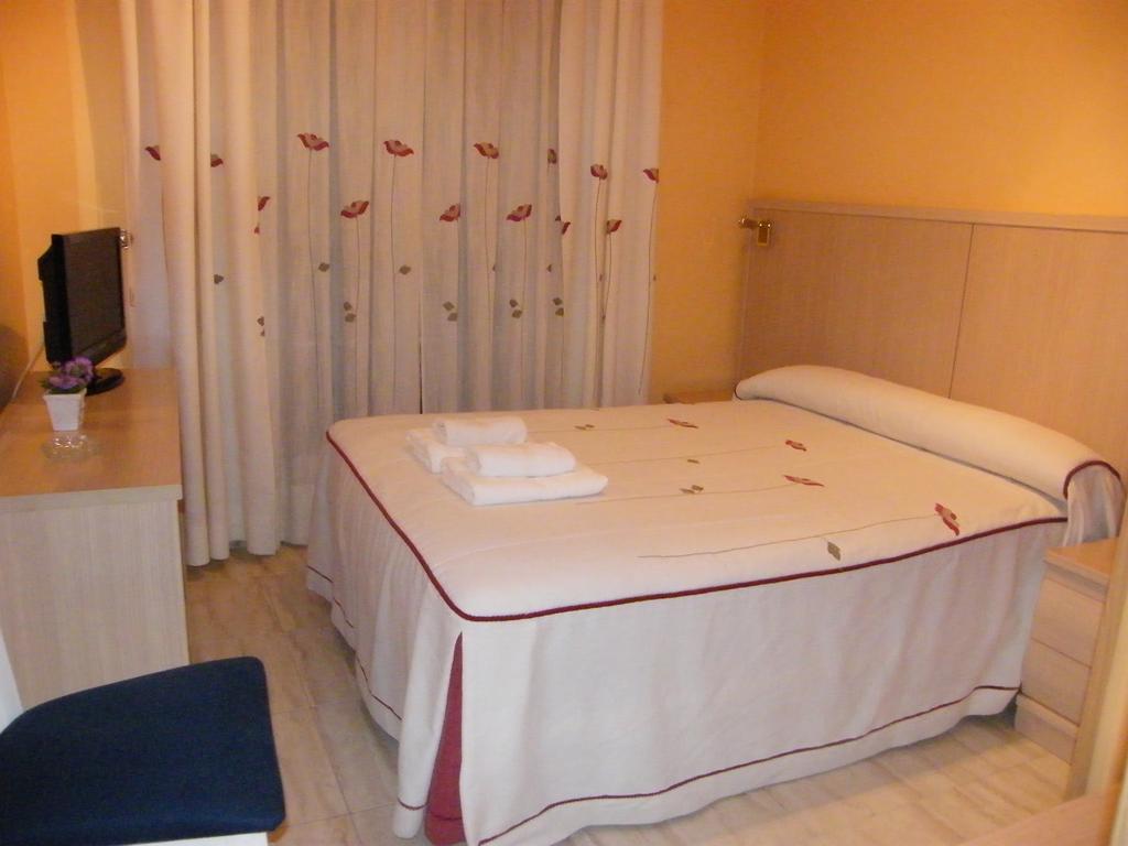Hostal Dulcinea Esquivias Quarto foto