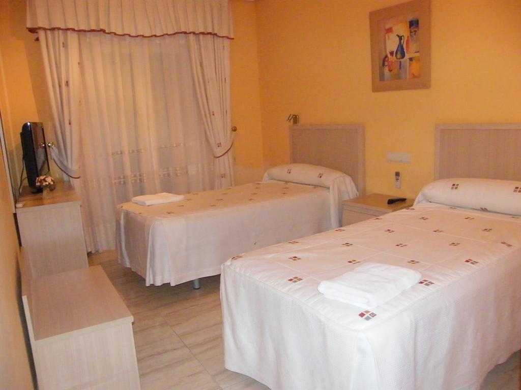 Hostal Dulcinea Esquivias Quarto foto